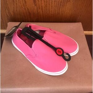 “New Arrivals “ Children’s Girl’s Activ Pro Sneakers In Size S #45
